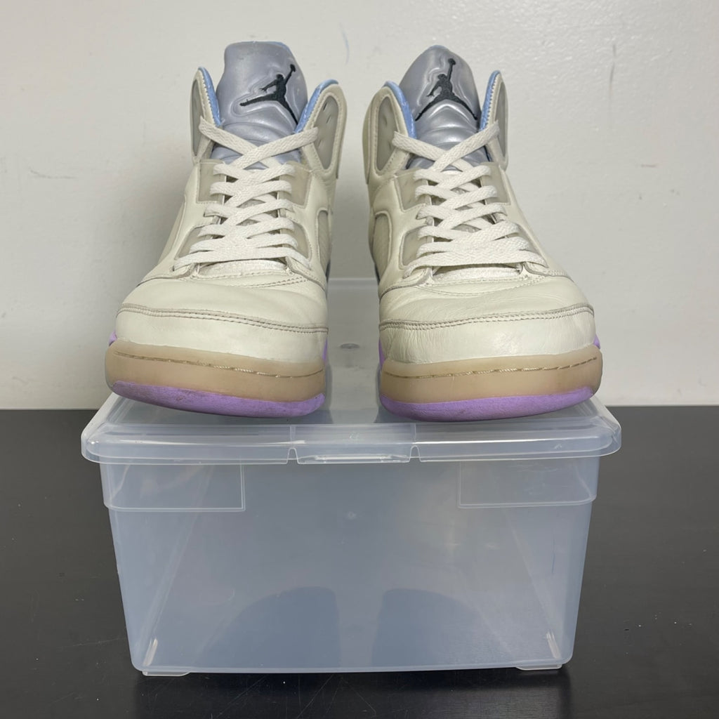 Jordan 5 Retro DJ Khaled We The Best Sail 12 (Moderately Worn Pre-Owned)JordanSail/Washed Yellow-Violet Star - Image 2