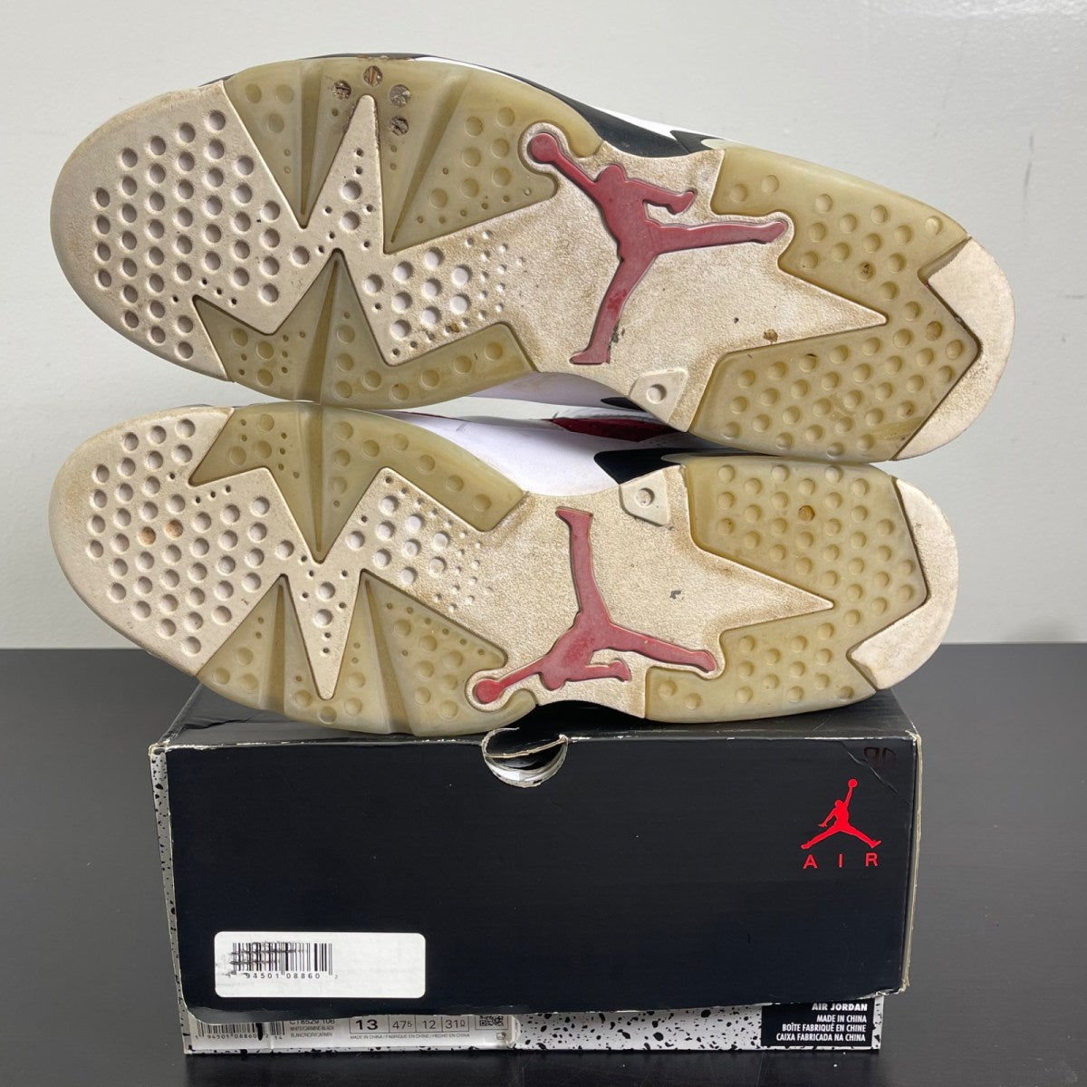Jordan 6 Retro Carmine (2021) 13 (Moderately Worn Pre-Owned)JordanWhite/Black-Carmine - Image 5