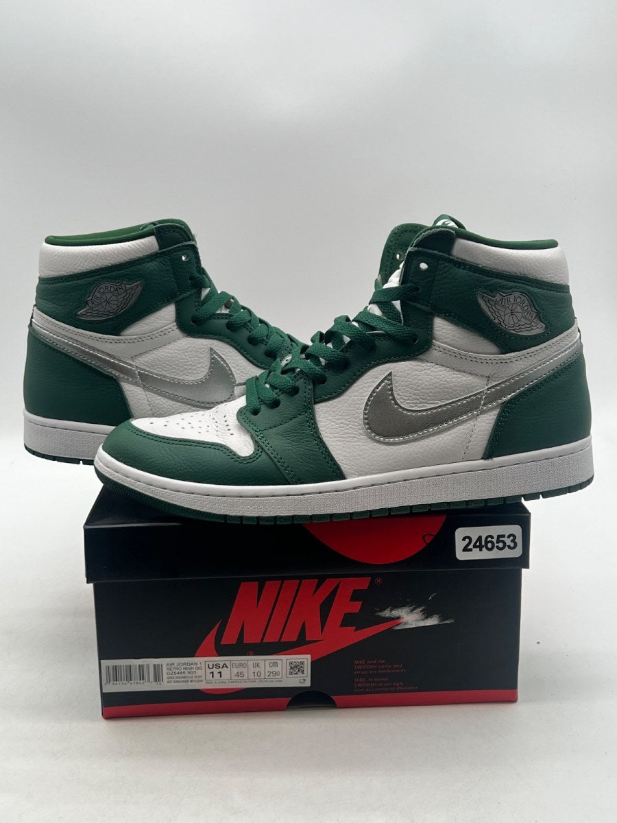 Jordan 1 Retro High OG Gorge Green 11 (Lightly Worn Pre-Owned)JordanGorge Green/Metallic Silver/White - Image 1