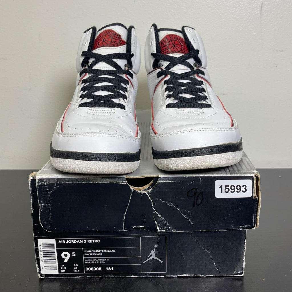 Jordan 2 Retro White Varsity Red (2004) 9.5 (Moderately Worn Pre-Owned)JordanWhite/Varsity Red-Black - Image 2