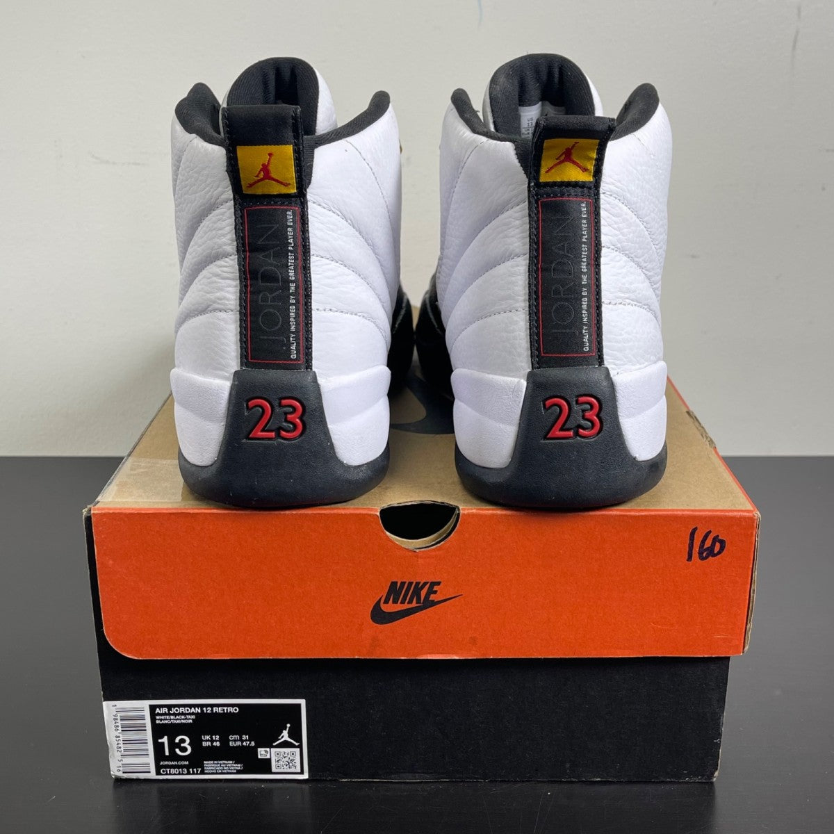 Jordan 12 Retro Taxi (2025) 13 (Moderately Worn Pre-Owned)JordanWhite/Black/Taxi - Image 4