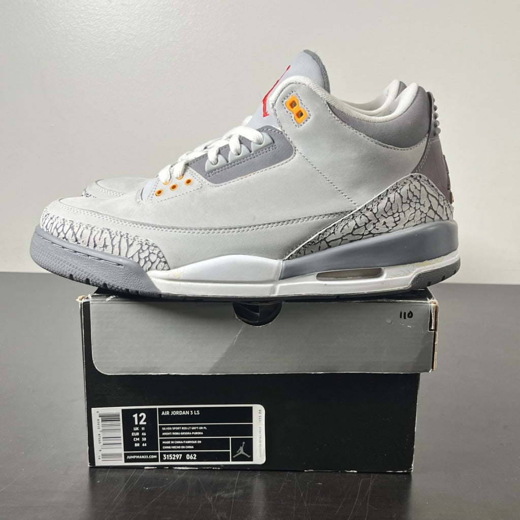 Jordan 3 Retro Cool Grey (2007) 12 (Lightly Worn Pre-Owned)JordanSilver/Sport Red-Light Graphite-Orange Peel - Image 3