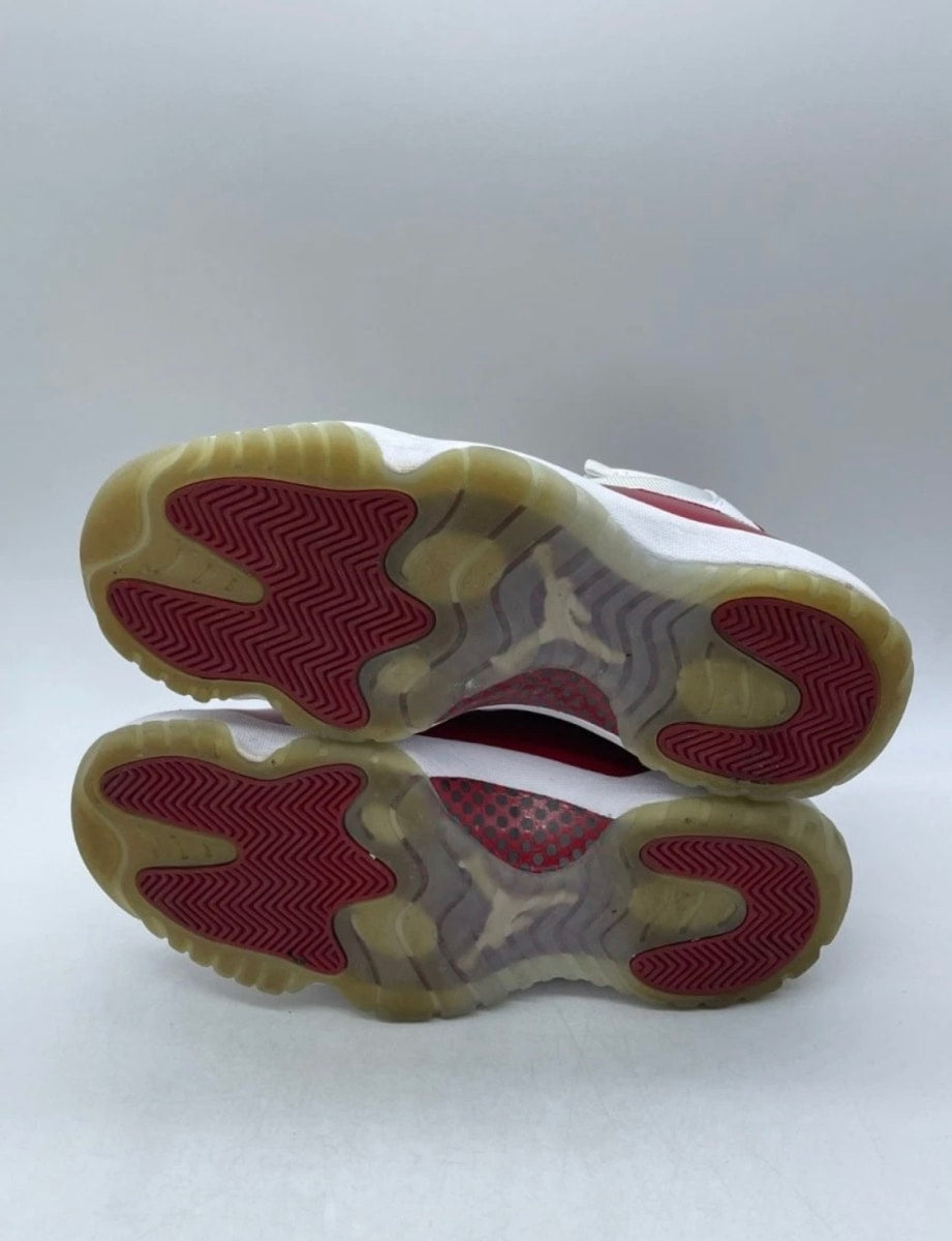 Jordan 11 Retro Cherry (2022) 9.5 (Moderately Worn Pre-Owned)JordanWhite/Varsity Red/Black - Image 7