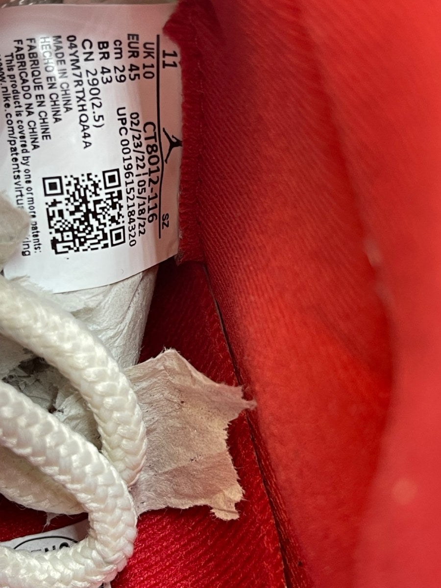 Jordan 11 Retro Cherry (2022) 11 (Moderately Worn Pre-Owned)JordanWhite/Varsity Red/Black - Image 8