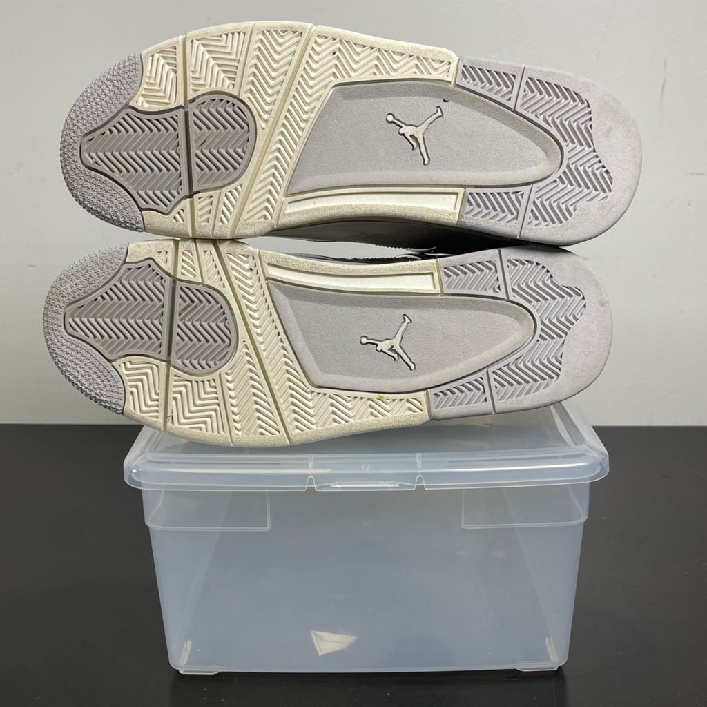 Jordan 4 Retro Frozen Moments (Women's) 12W (Moderately Worn Pre-Owned)JordanLight Iron Ore/Sail-Neutral Grey-Black-Metallic Silver - Image 5
