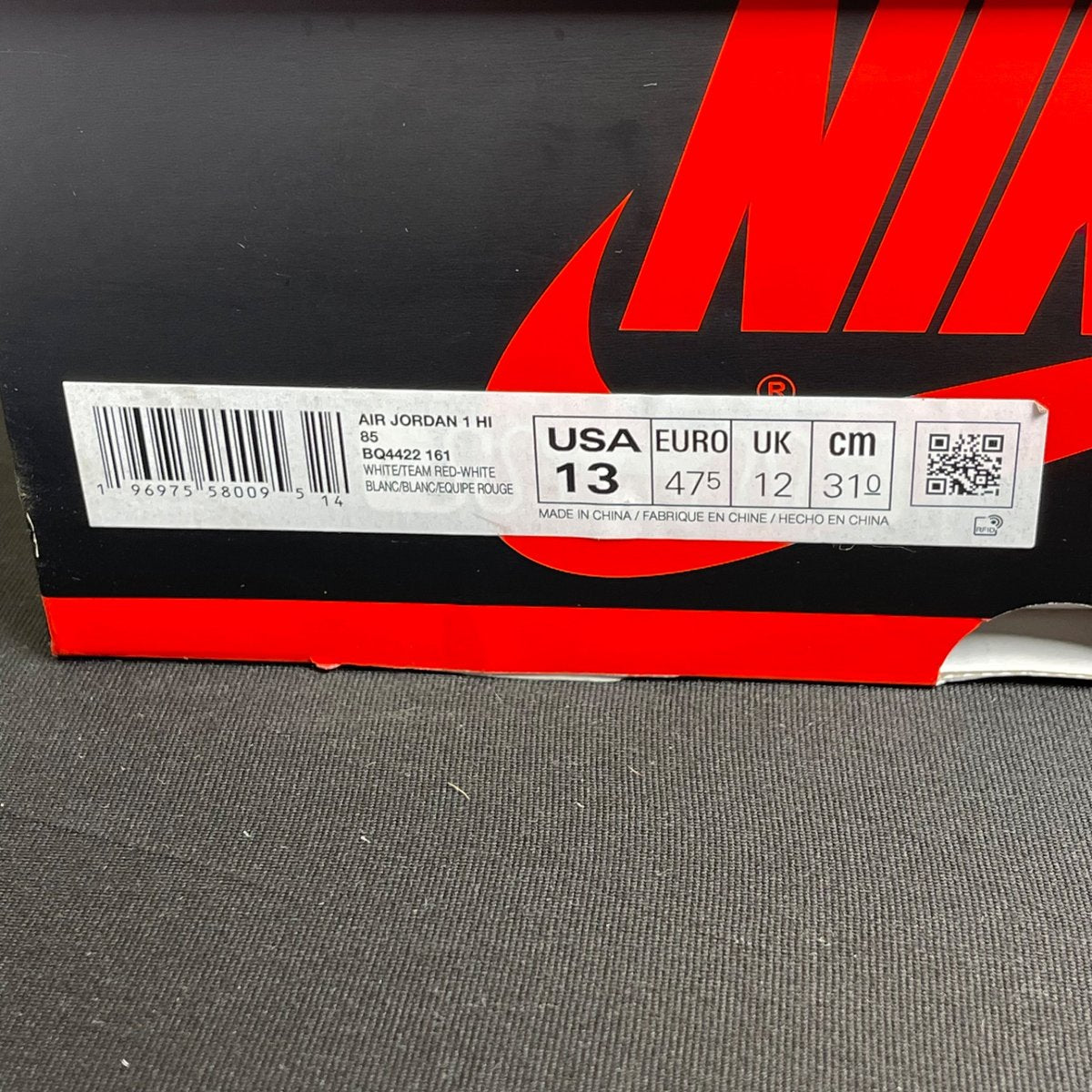 Jordan 1 Retro High '85 OG Metallic Burgundy (Size 13) - aux