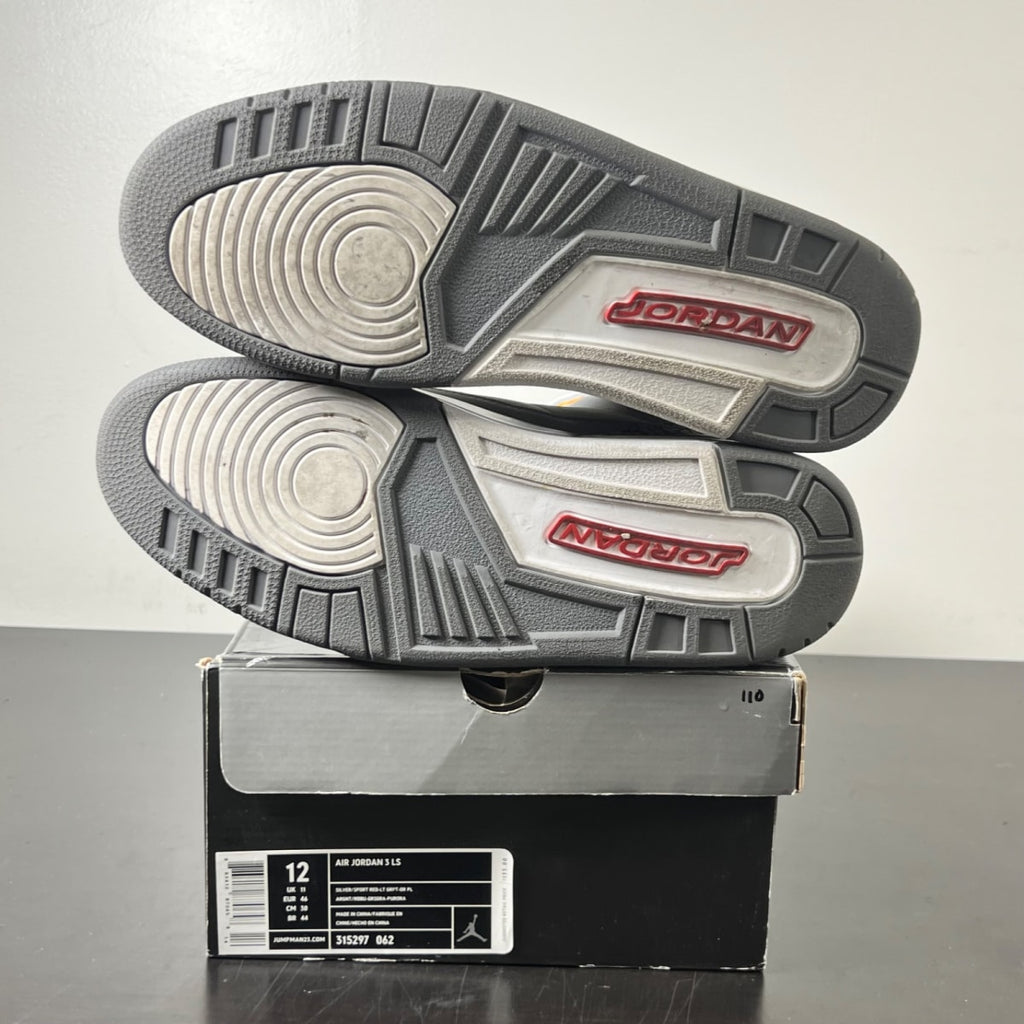 Jordan 3 Retro Cool Grey (2007) 12 (Lightly Worn Pre-Owned)JordanSilver/Sport Red-Light Graphite-Orange Peel - Image 6