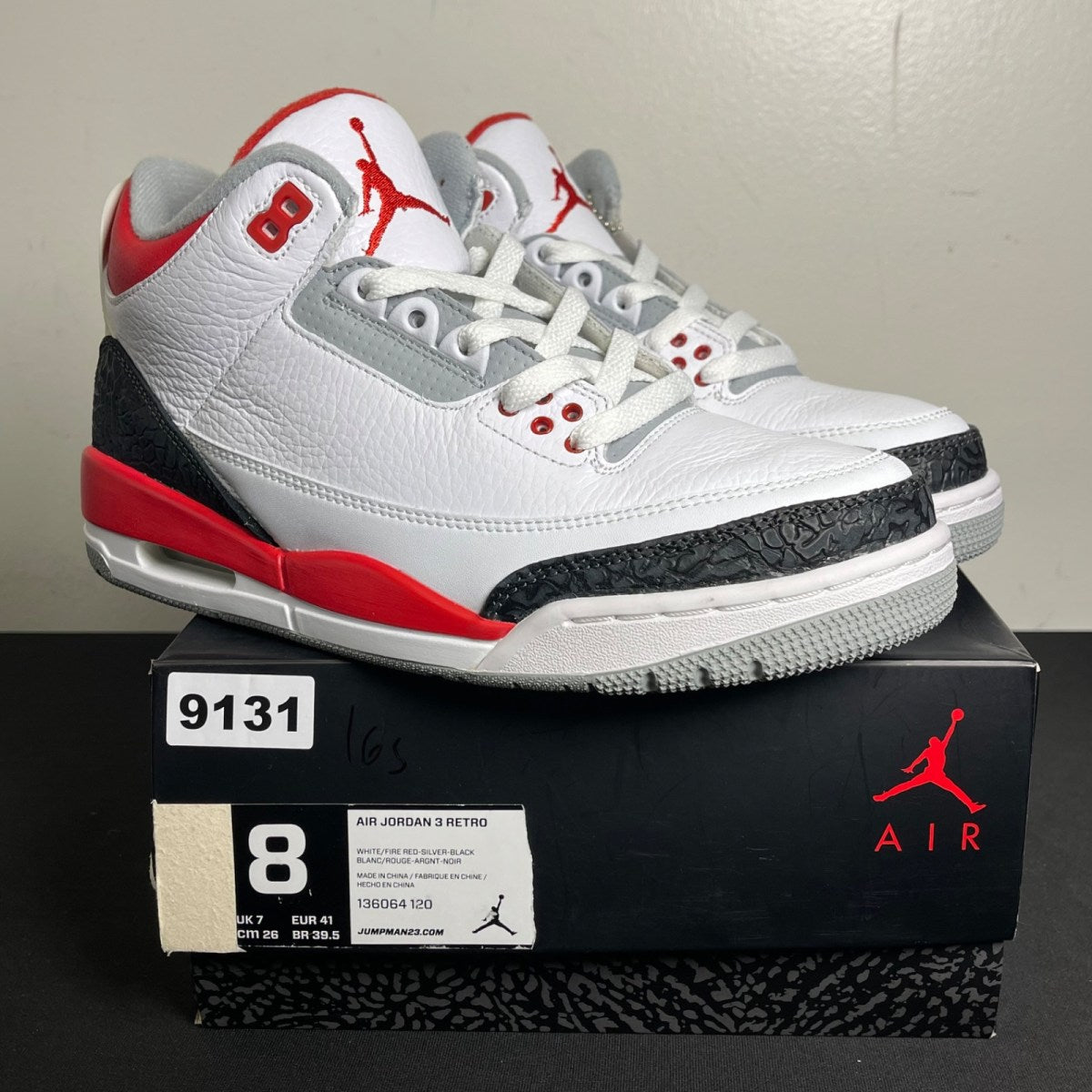 Jordan 3 Retro Fire Red (2013) (Size 8) - Image 1