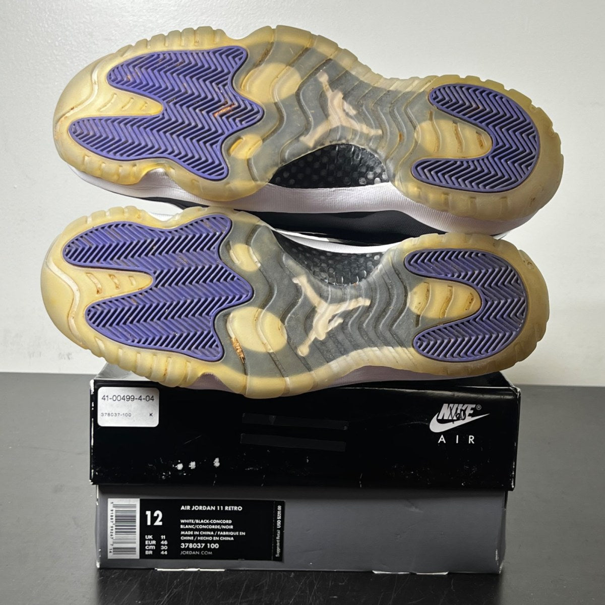 Jordan 11 Retro Concord (2018) 12 (Heavily Worn Pre-Owned)JordanWhite/Black-Concord - Image 6