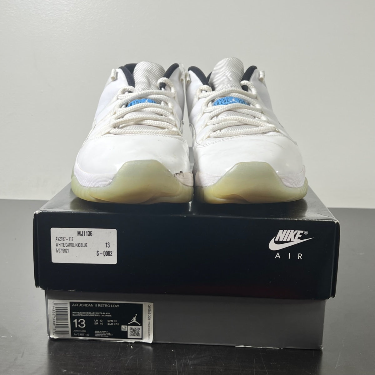 Jordan 11 Retro Low Legend Blue 13 (Heavily Worn Pre-Owned)JordanWhite/White-Black-Legend Blue - Image 2