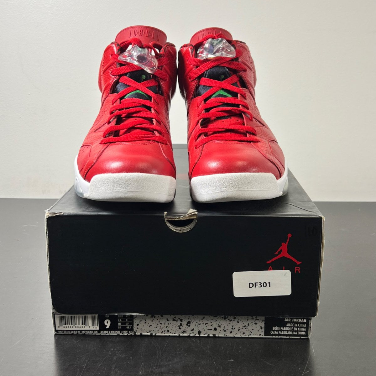 Jordan 6 Retro History of Jordan (Spiz'ike) 9 (Lightly Worn Pre-Owned)JordanVarsity Red/Classic Green-Black-White - Image 2