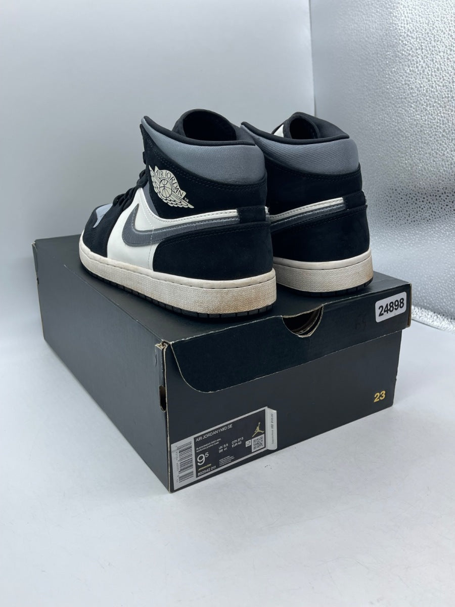 Jordan 1 Mid Satin Grey Toe 9.5 (Moderately Worn Pre-Owned)JordanBlack/Smoke Grey-Sail - Image 4