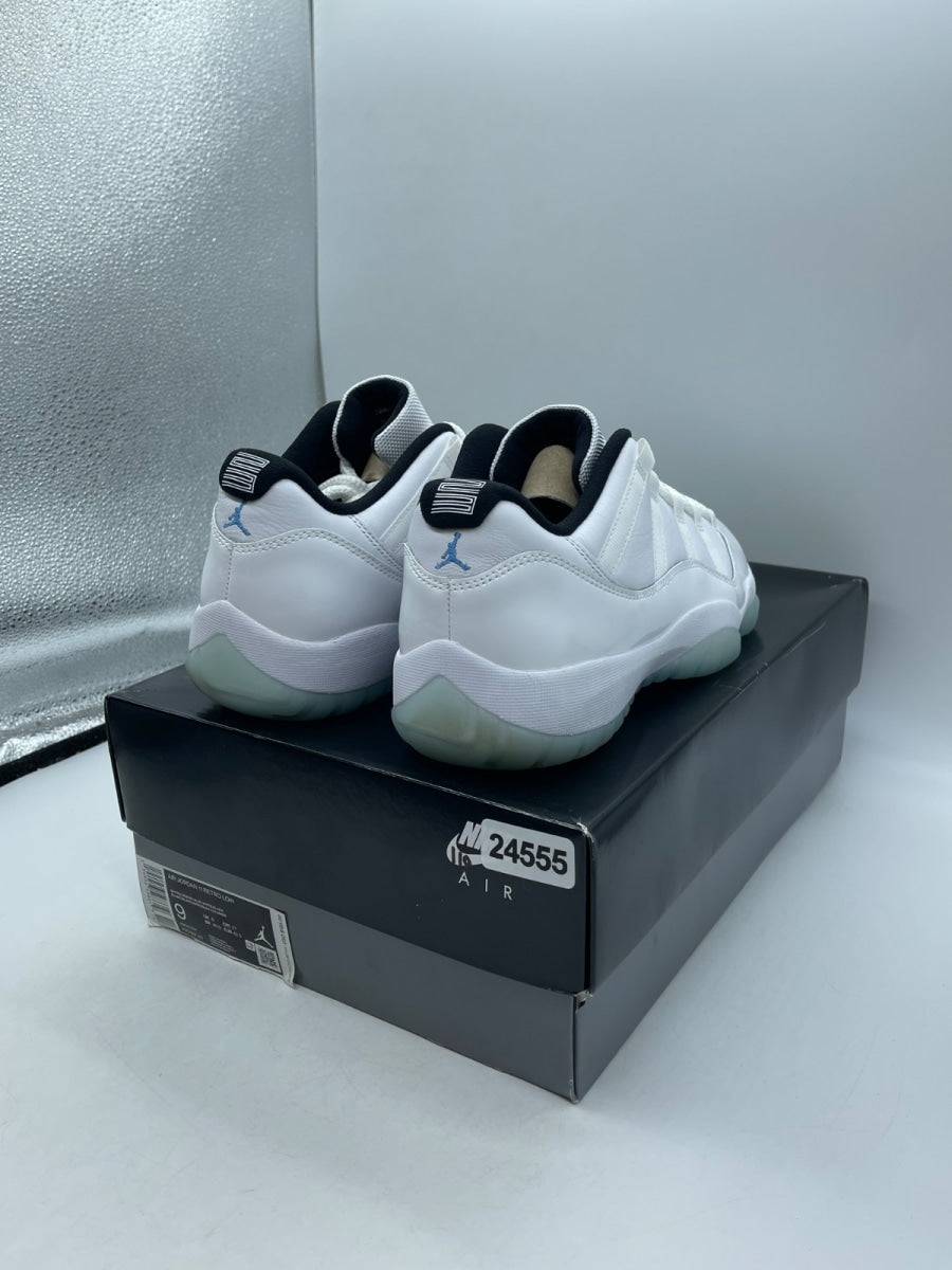 Jordan 11 Retro Low Legend Blue 9 (Moderately Worn Pre-Owned)JordanWhite/White-Black-Legend Blue - Image 5