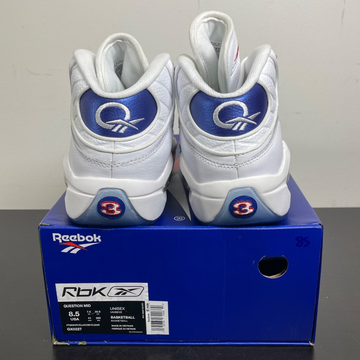 Reebok Question Mid 'Blue Toe' 2022 8.5 (Moderately Worn Pre-Owned)Reebok - Image 4
