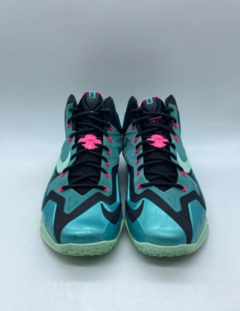 Nike LeBron 11 South Beach 12 (Lightly Worn Pre-Owned)NikeTurquoise/Black-Mint - Image 2
