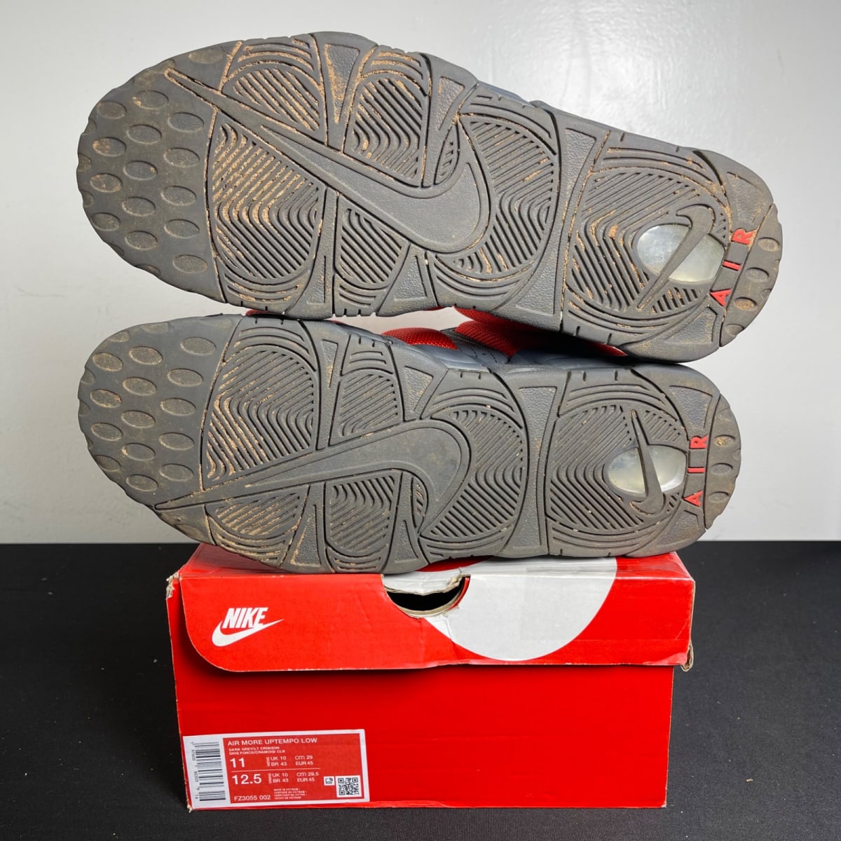 Nike Air More Uptempo Low Dark Grey Light Crimson (Size 11) - aux