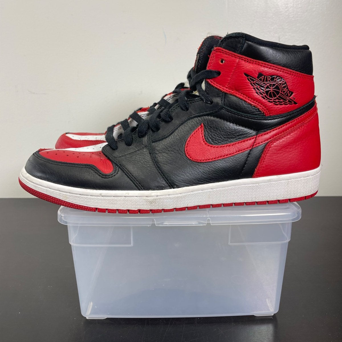 Jordan 1 Retro High Homage To Home (Non-numbered) 14 (Moderately Worn Pre-Owned)JordanBlack/University Red-White - Image 3