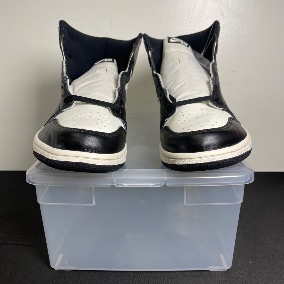 Jordan 1 Retro High Dark Mocha (Size 12) - aux