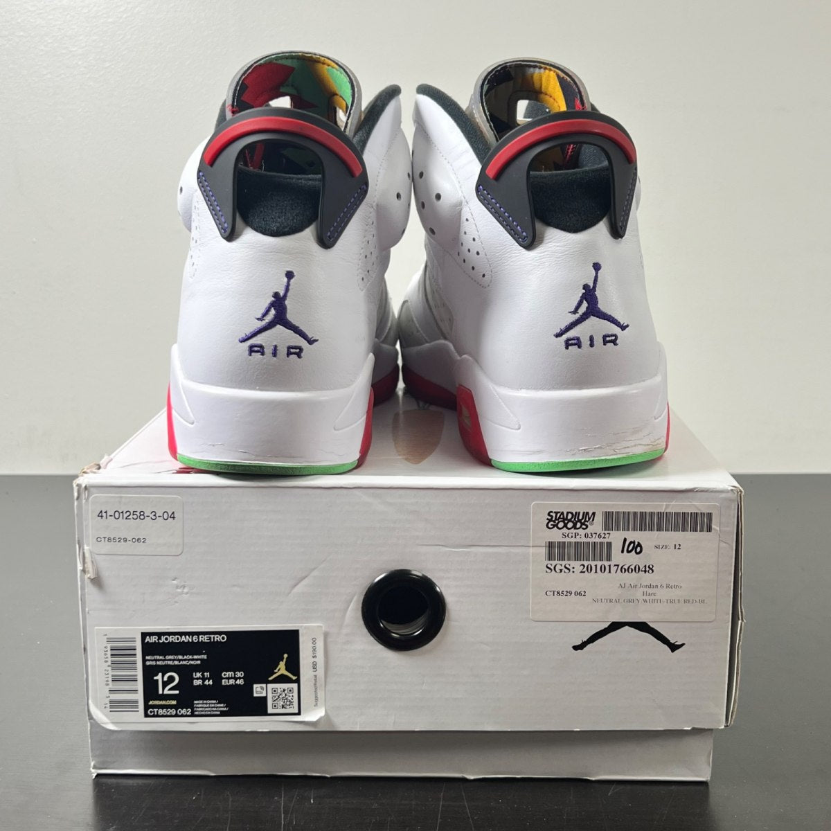 Jordan 6 Retro Hare 12 (Moderately Worn Pre-Owned)JordanNeutral Grey/White-True Red-Black - Image 4