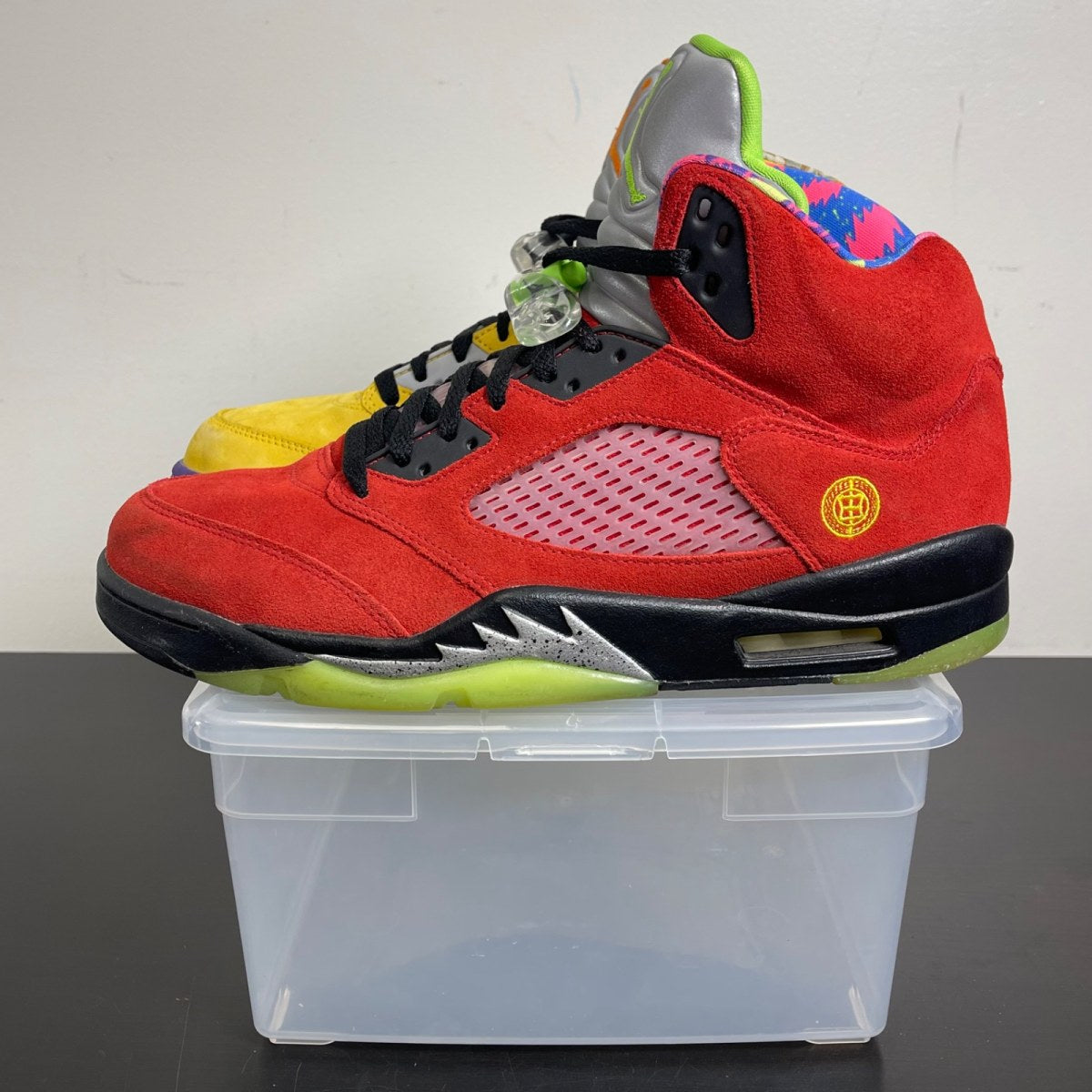 Jordan 5 Retro What The 12 (Moderately Worn Pre-Owned)JordanVarsity Maize/Court Purple-Ghost Green-Solar Orange - Image 3