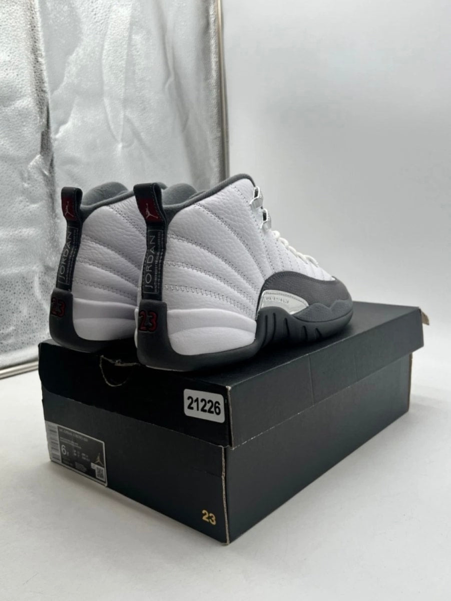 Jordan 12 Retro White Dark Grey (GS) 6Y (Lightly Worn Pre-Owned)JordanWhite/Dark Grey-Gym Red - Image 5