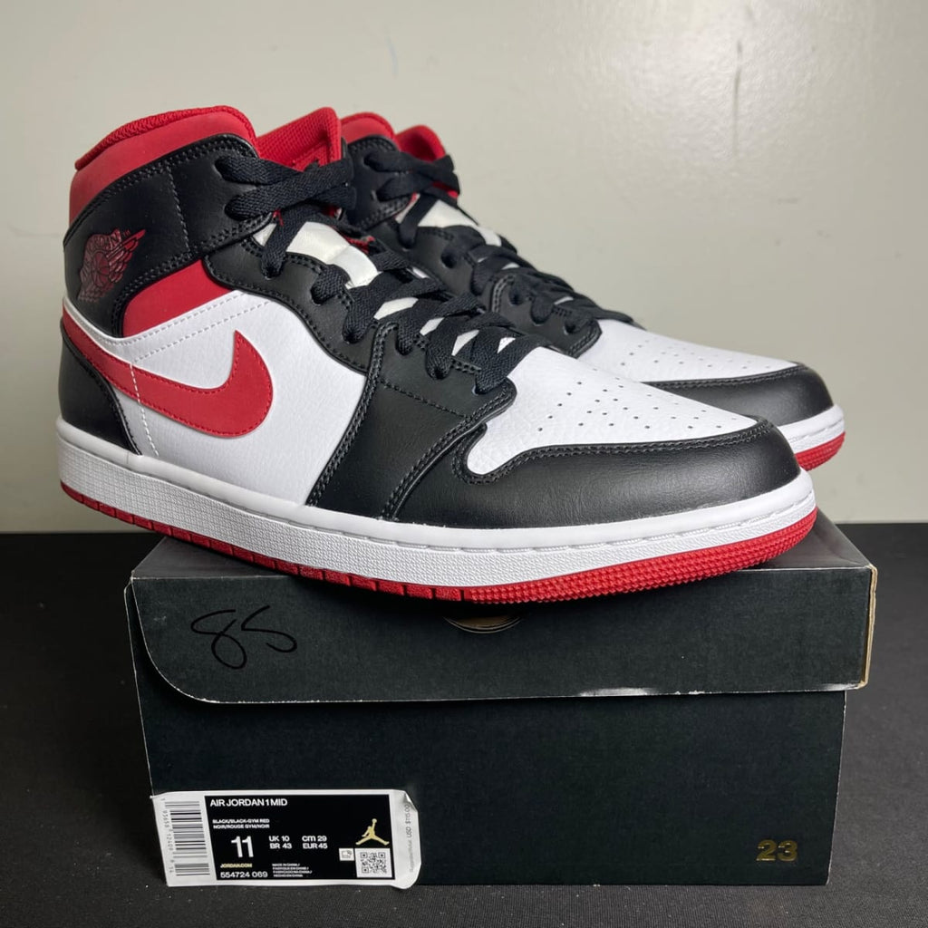 Jordan 1 Mid Chicago Toe (Size 11) - aux