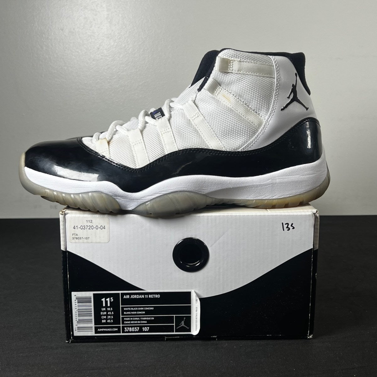 Jordan 11 Retro Concord (2011) 11.5 (Moderately Worn Pre-Owned)JordanWhite/Black-Dark Concord - Image 3
