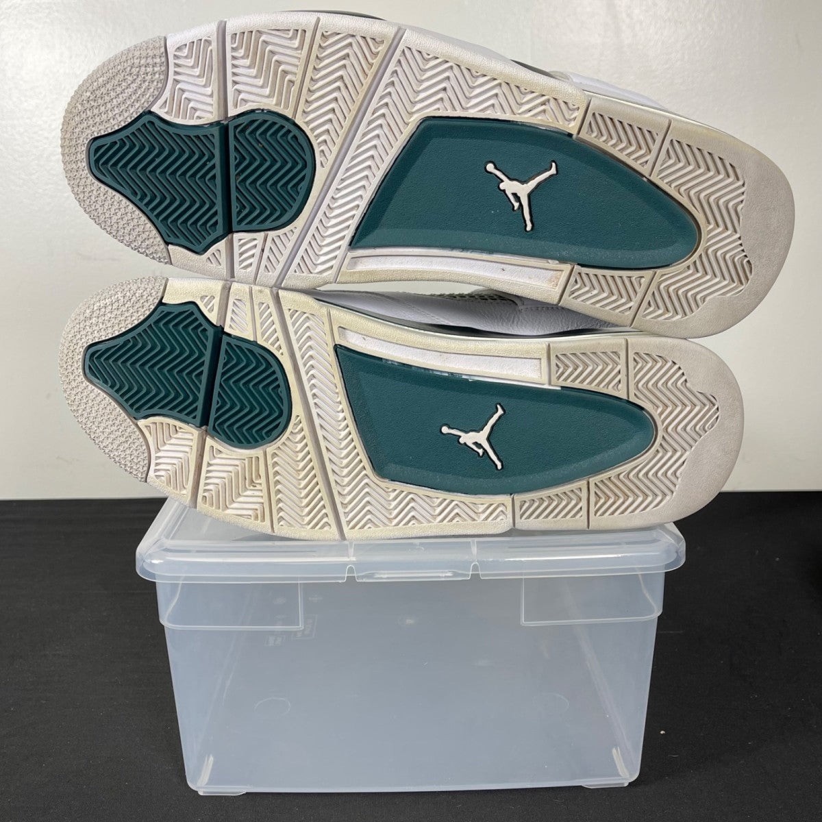 Jordan 4 Retro Oxidized Green 12 (Moderately Worn Pre-Owned)JordanWhite/Oxidized Green/White/Neutral Grey - Image 5