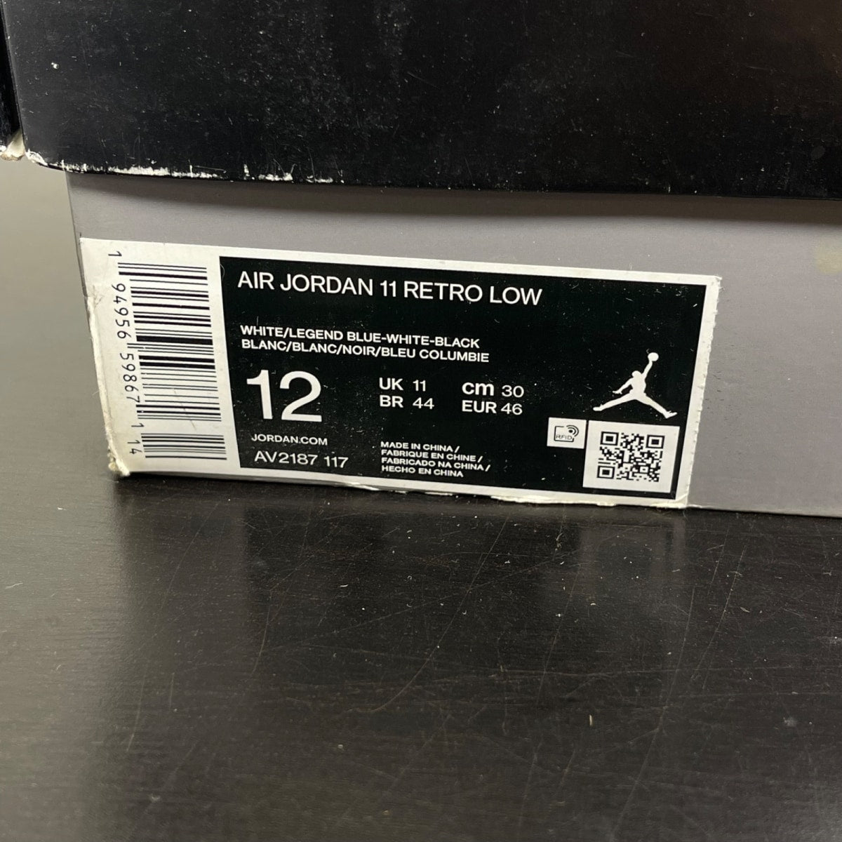 Jordan 11 Retro Low Legend Blue 12 (Moderately Worn Pre-Owned)JordanWhite/White-Black-Legend Blue - Image 7