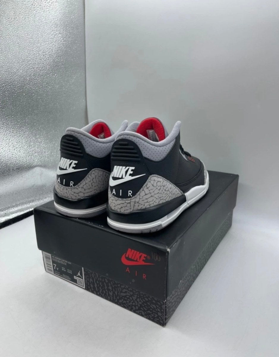 Jordan 3 Retro Black Cement (2024) (GS) 7Y (Lightly Worn Pre-Owned)JordanBlack/Fire Red/Cement Grey/Sail - Image 5