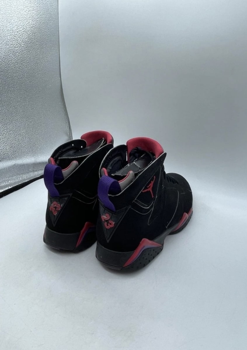 Jordan 7 Retro Raptors (2012) 11 (Heavily Worn Pre-Owned)JordanBlack/True Red-Dark Charcoal-Club Purple - Image 5