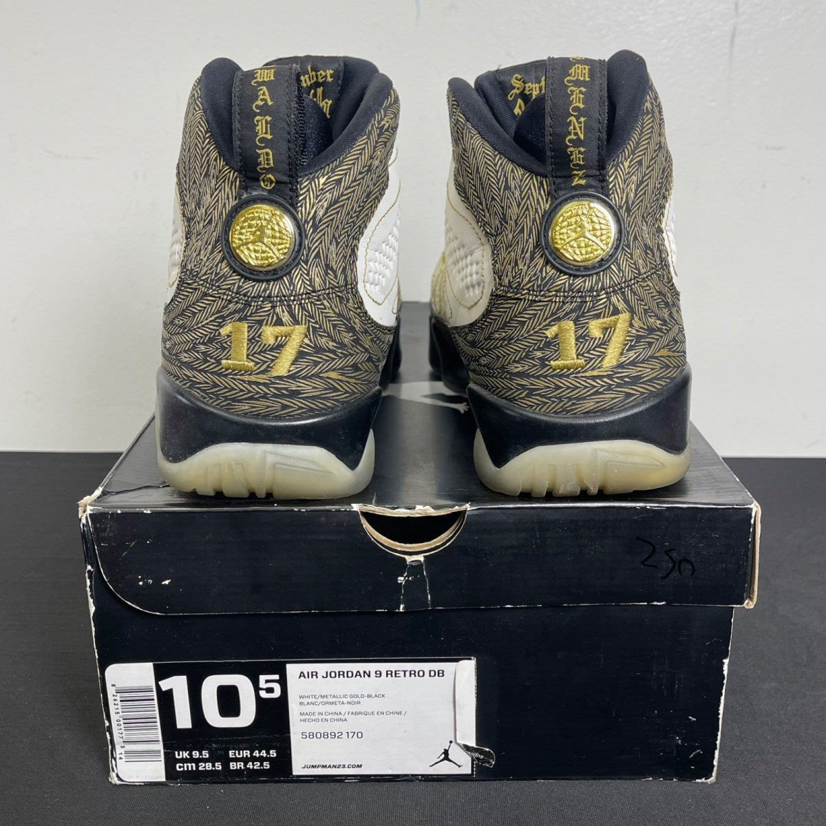 Jordan 9 Retro Doernbecher Pollito 10.5 (Moderately Worn Pre-Owned)JordanWhite/Metallic Gold-Black - Image 4