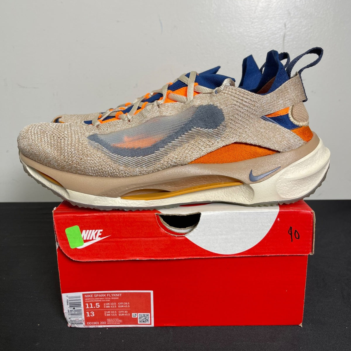 Nike Spark Flyknit Tan Total Orange 11.5 (Moderately Worn Pre-Owned)NikeHemp/College Navy-Total Orange - Image 3