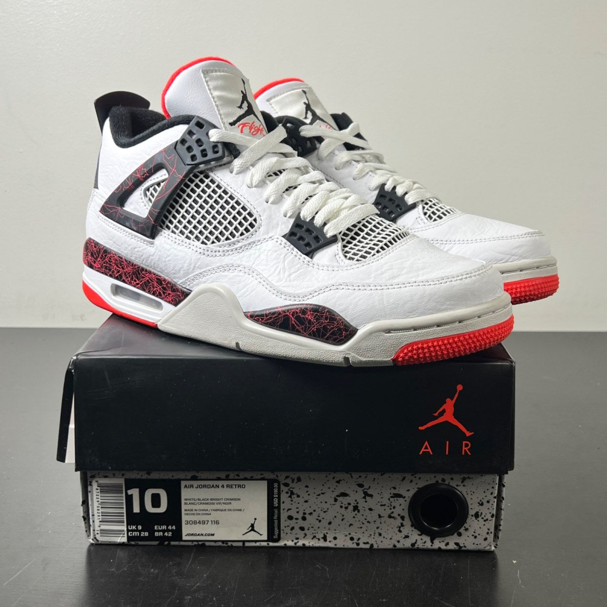 Jordan 4 Retro Flight Nostalgia 10 (Lightly Worn Pre-Owned)JordanWhite/Black-Bright Crimson-Pale Citron - Image 1