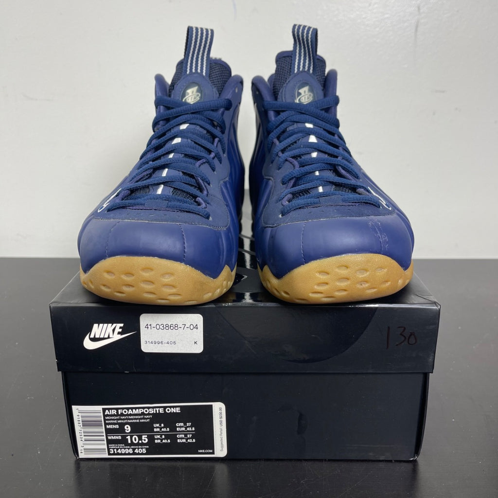 Nike Air Foamposite One Navy Gum 9 (Moderately Worn Pre-Owned)NikeMidnight Navy/Midnight Navy-Gum Light Brown-White - Image 2