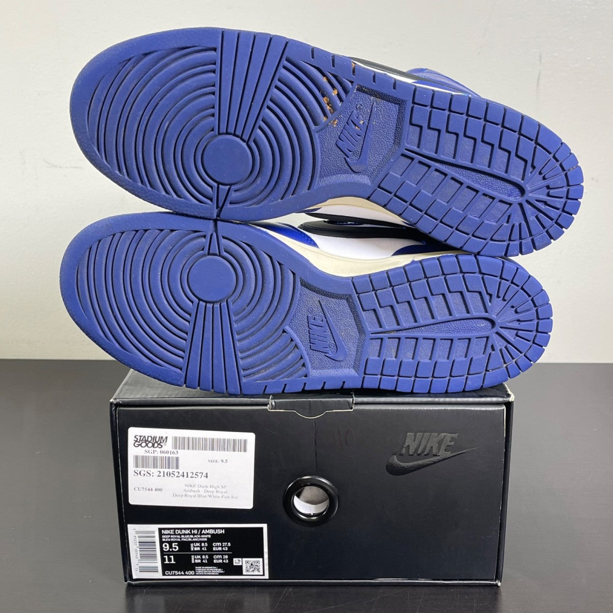 Nike Dunk High AMBUSH Deep Royal 9.5 (Moderately Worn Pre-Owned)NikeDeep Royal Blue/White-Pale Ivory-Black - Image 5
