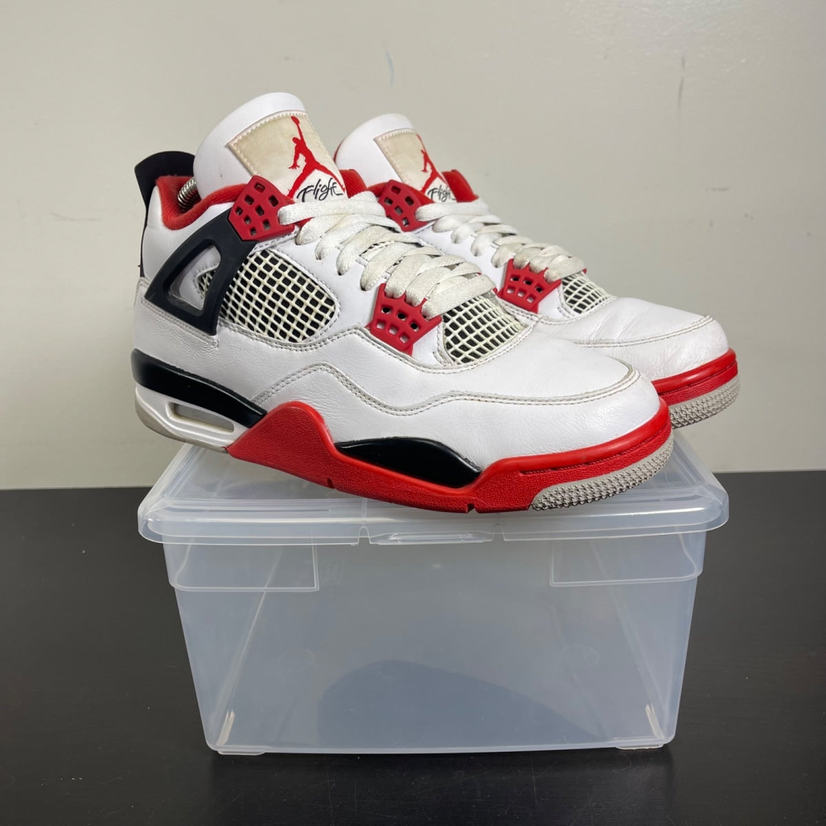 Jordan 4 Retro Fire Red (2020) (Size 8) - Image 1