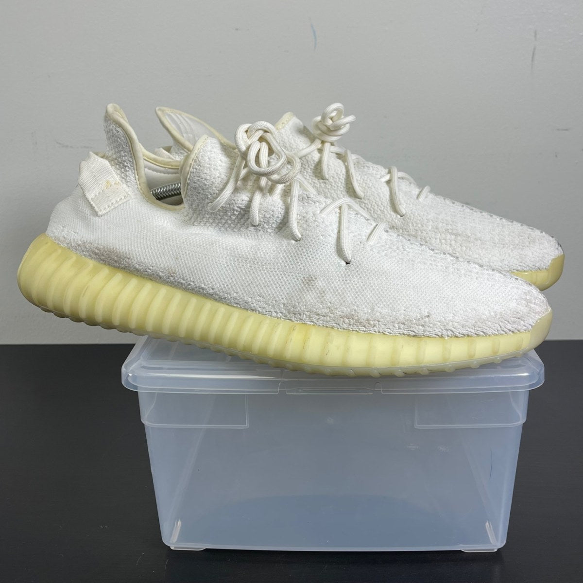 adidas Yeezy Boost 350 V2 Cream 14 (Moderately Worn Pre-Owned)adidasCream/White - Image 1