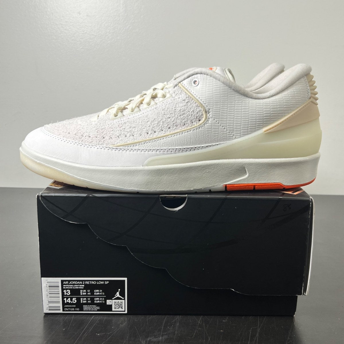 Jordan 2 Retro Low Shelflife 13 (Lightly Worn Pre-Owned)JordanWhite/Sail-Light Bone-Bright Mandarin - Image 3