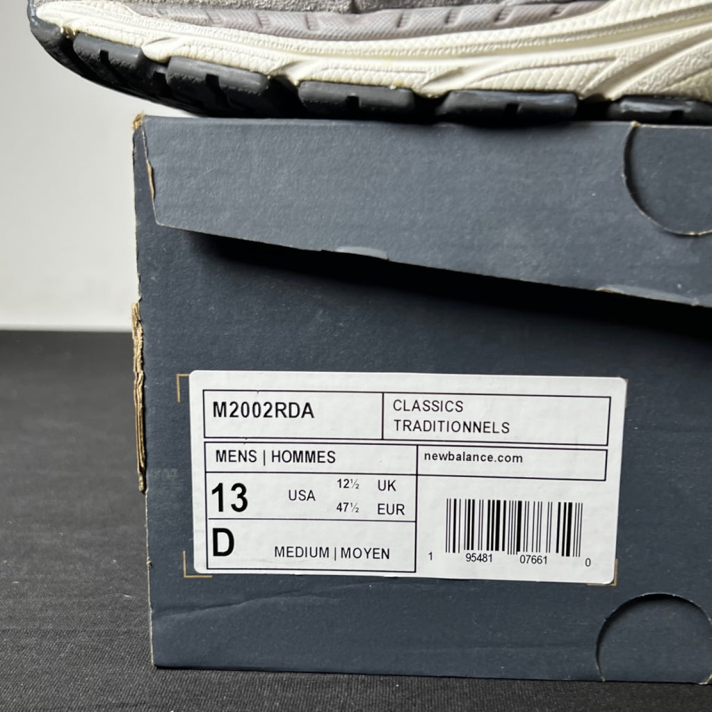 New Balance 2002R Protection Pack Rain Cloud 13 (Lightly Worn Pre-Owned)New BalanceRain Cloud/Grey