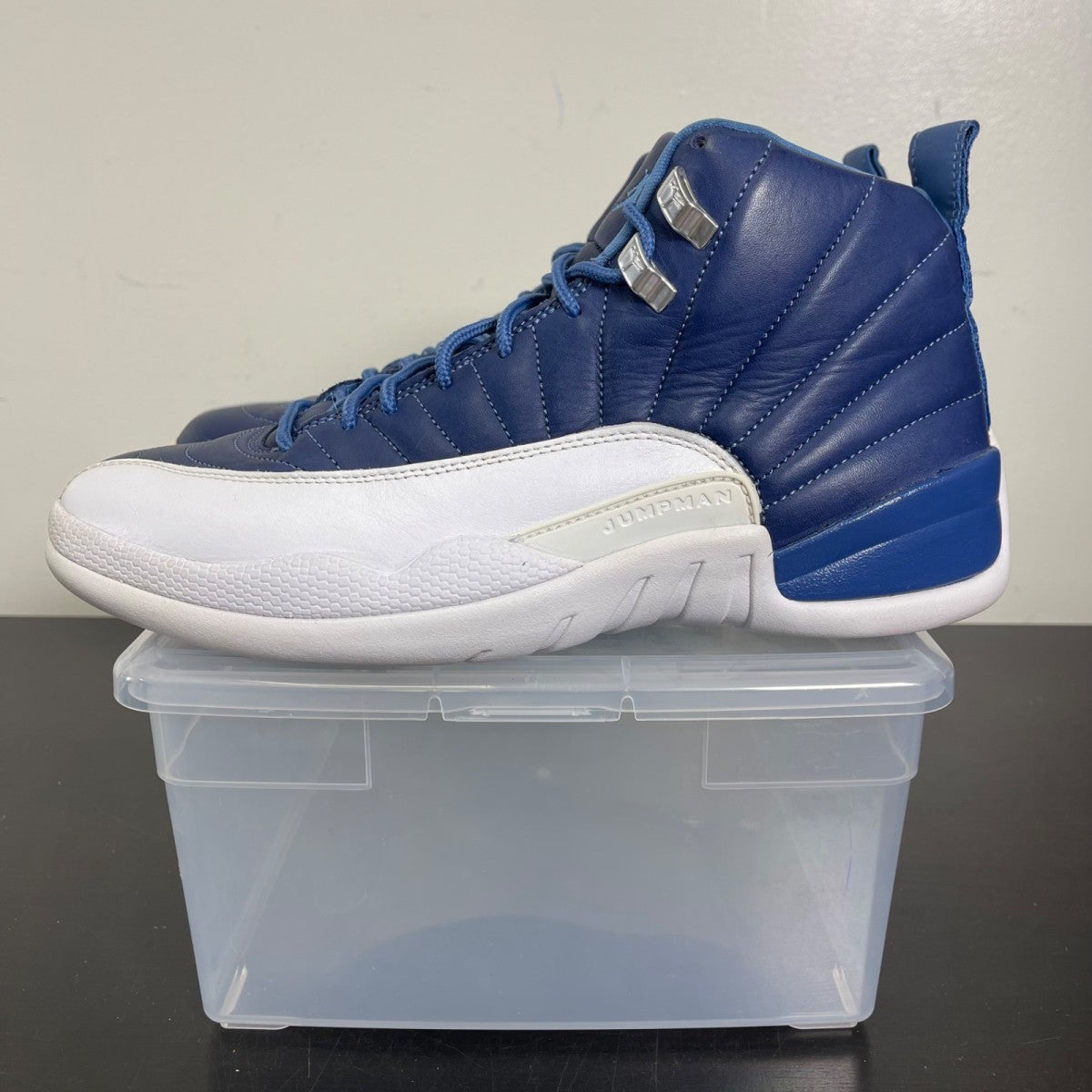 Jordan 12 Retro Indigo 10.5 (Moderately Worn Pre-Owned)JordanStone Blue/Legend Blue-Obsidian - Image 3