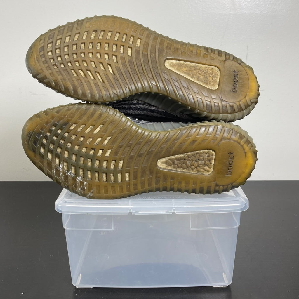 adidas Yeezy Boost 350 V2 Beluga 2.0 9 (Moderately Worn Pre-Owned)adidasGrey/Bold Orange/Dark Solid Grey - Image 5