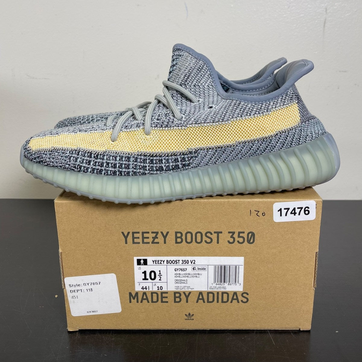 adidas Yeezy Boost 350 V2 Ash Blue 10.5 (Moderately Worn Pre-Owned)adidasAsh Blue/Ash Blue/Ash Blue - Image 3