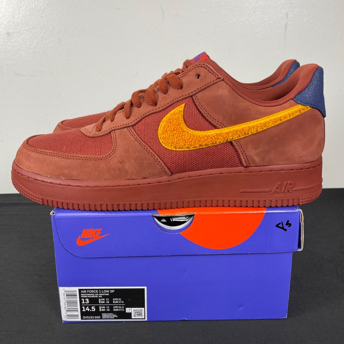 Nike Air Force 1 Low La Familia 13 (Moderately Worn Pre-Owned)NikeRedstone/Del Sol/Redstone - Image 3