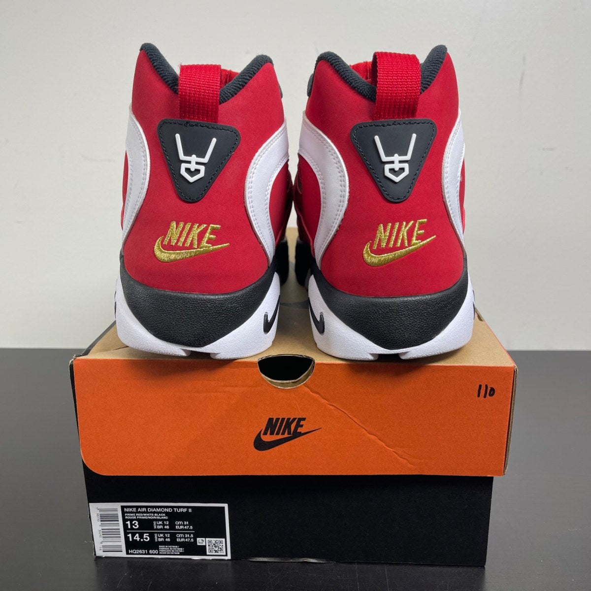 Nike Air Diamond Turf 2 Red Gold (2026) 13 (Moderately Worn Pre-Owned)NikePrime Red/Black/Metallic Gold/White - Image 4