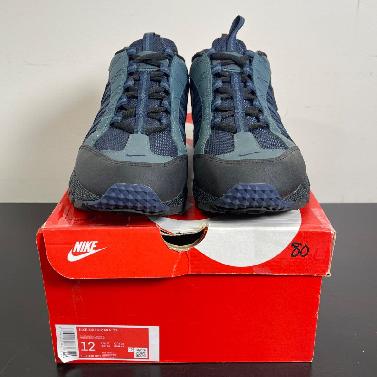 Nike Air Humara QS Black Metallic Silver 12 (Moderately Worn Pre-Owned)NikeBlack/Metallic Silver-Metallic Silver - Image 2