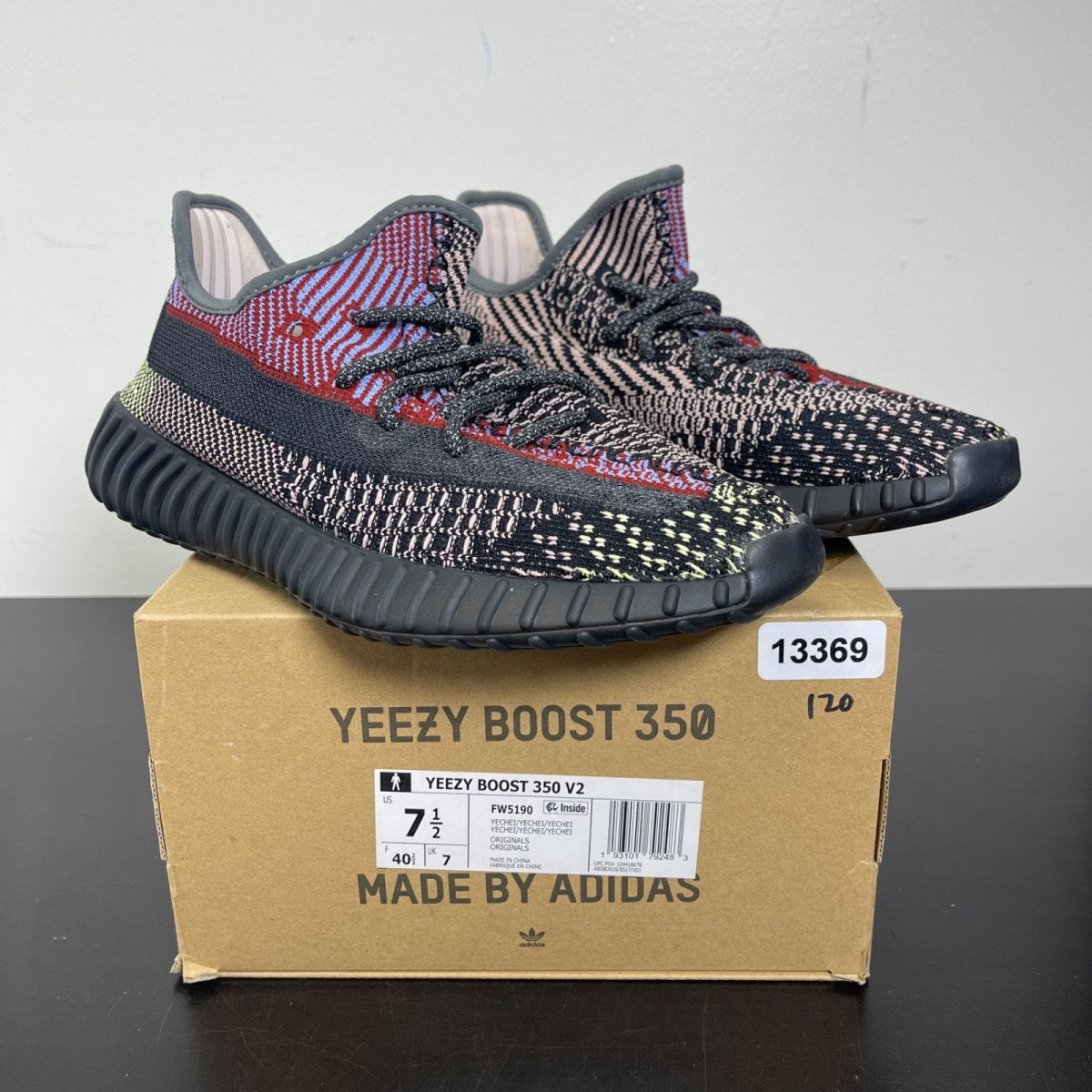 adidas Yeezy Boost 350 V2 Yecheil (Non-Reflective) 7.5 (Moderately Worn Pre-Owned)adidasYecheil/Yecheil/Yecheil - Image 1