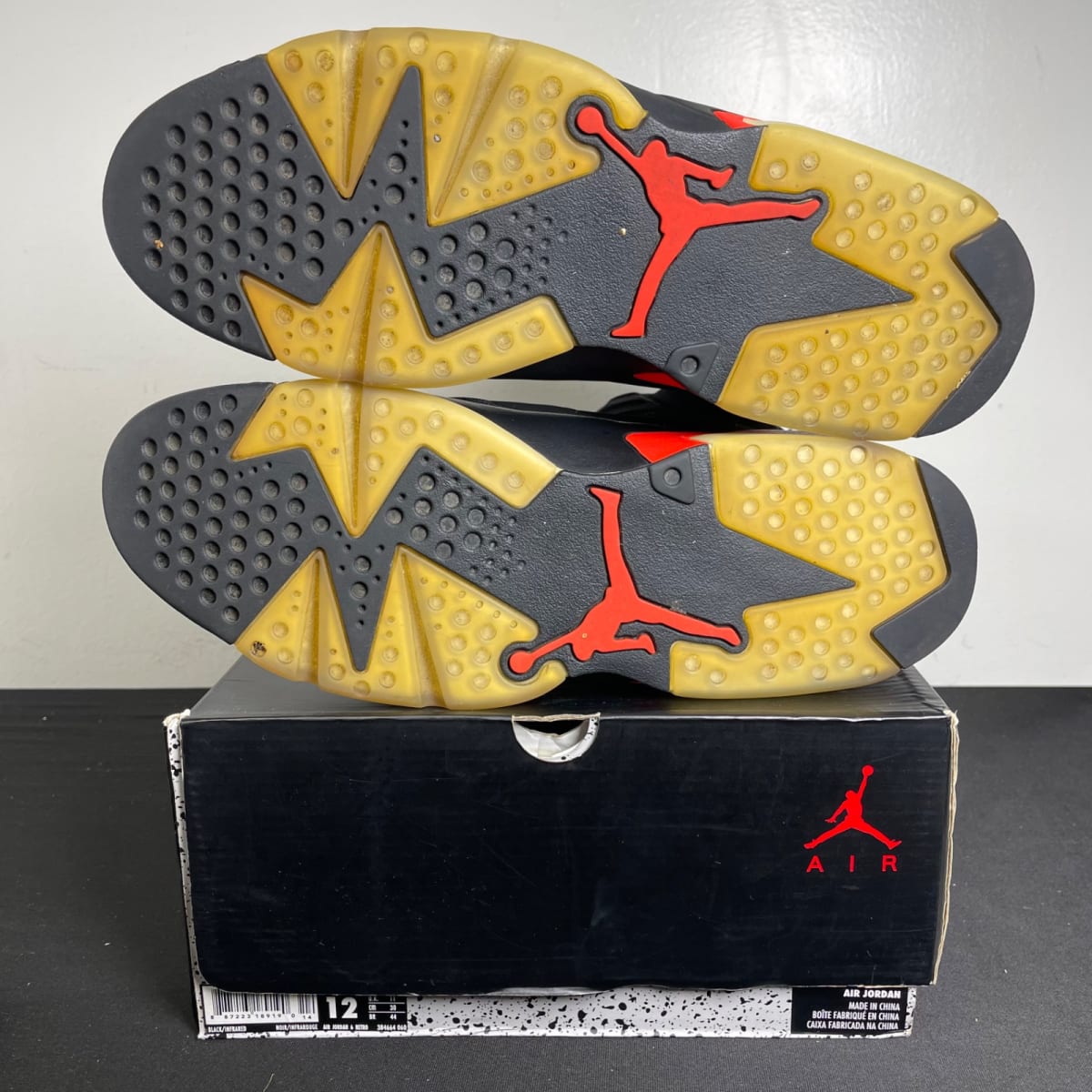 Jordan 6 Retro Black Infrared (2019) (Size 12) - aux