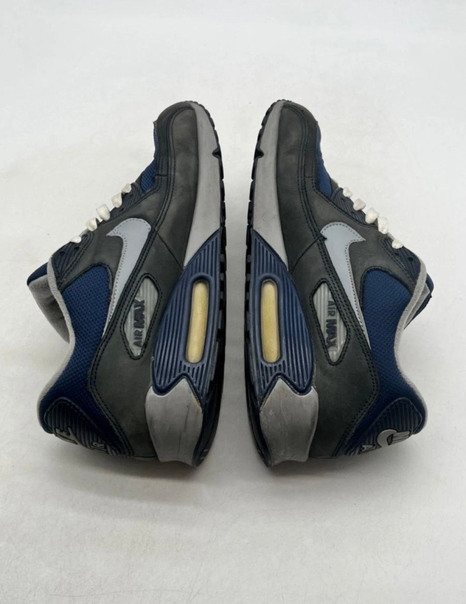 Nike Air Max 90 Leather 11 (Heavily Worn Pre-Owned)Nike - Image 6