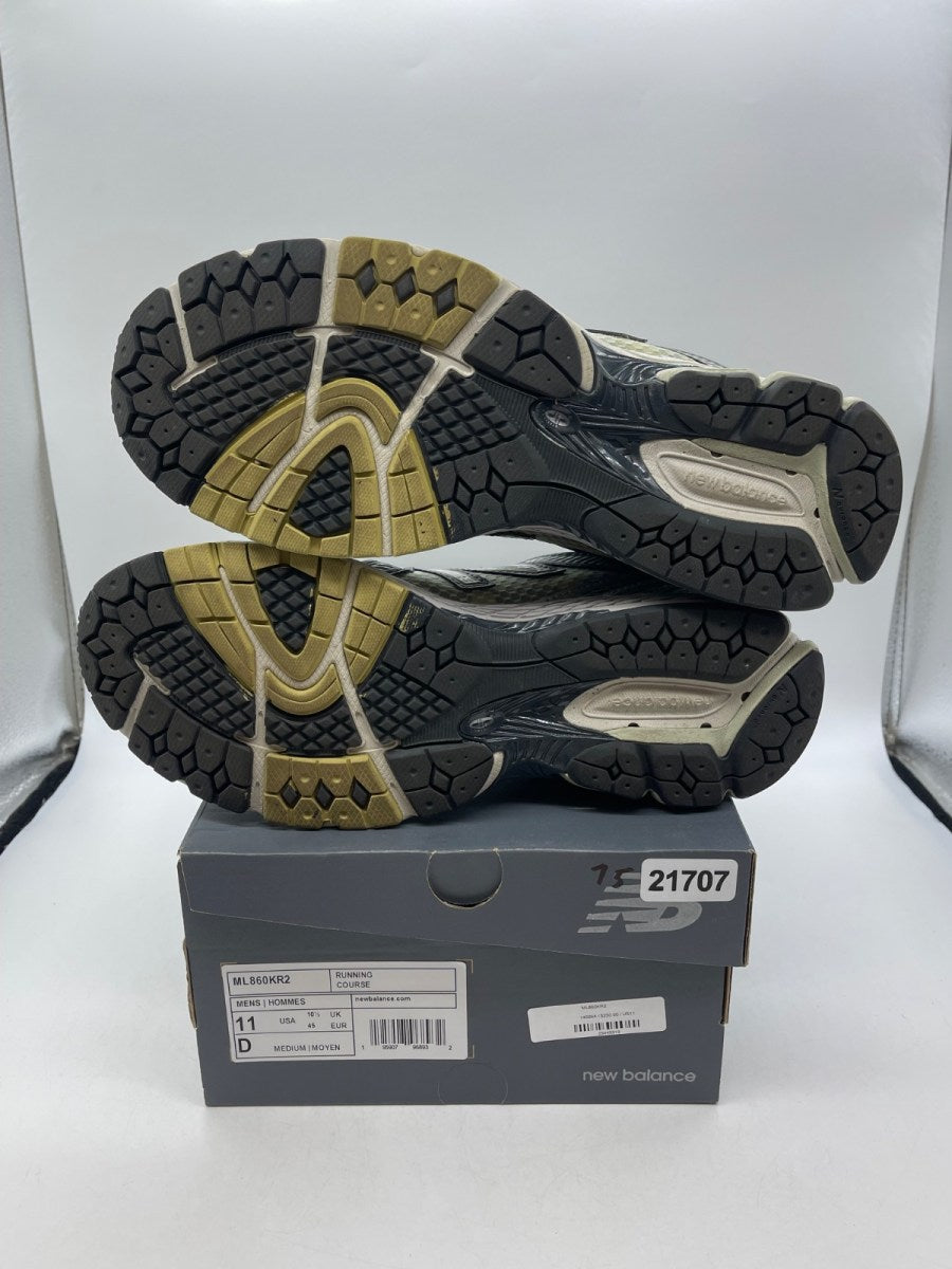 New Balance 860v2 'Rain Cloud Magnet' 11 (Moderately Worn Pre-Owned)New Balance - Image 7
